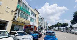 Taman Molek – 3.5 Storey Shop Lot – FOR SALE Taman Molek – 3.5 Storey Shop Lot – FOR SALE