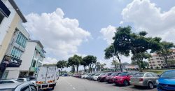 Taman Molek – 3.5 Storey Shop Lot – FOR SALE Taman Molek – 3.5 Storey Shop Lot – FOR SALE