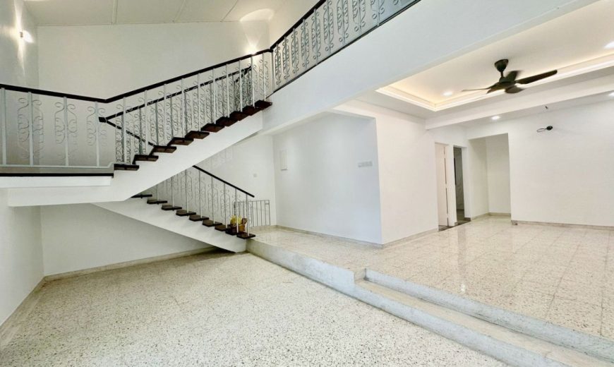 Taman Serene Park – 2 Storey Semi Detcahed House – FOR SALE Taman Serene Park – 2 Storey Semi Detcahed House – FOR SALE