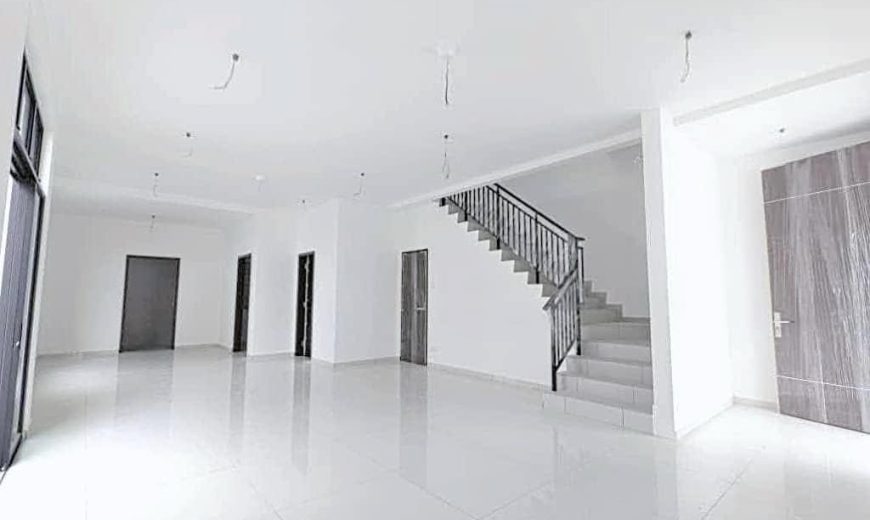 Austin Crest – 2 Storey Cluster House – FOR SALE