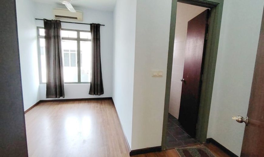 East Ledang – 2 Storey Superlink House – FOR SALE East Ledang – 2 Storey Superlink House – FOR SALE