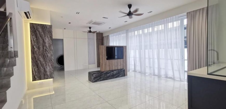 Eco Spring – 2.5 Storey Cluster House – FOR SALE Eco Spring – 2.5 Storey Cluster House – FOR SALE