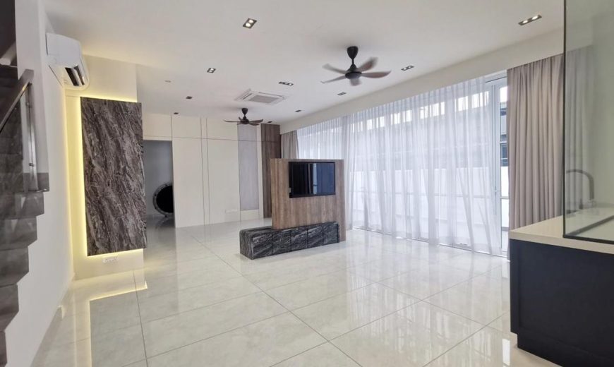 Eco Spring – 2.5 Storey Cluster House – FOR SALE Eco Spring – 2.5 Storey Cluster House – FOR SALE