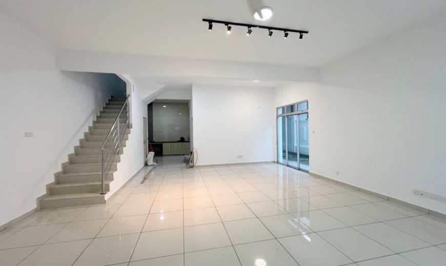 Kempas Utama – 2 Storey Cluster House – FOR SALE Kempas Utama – 2 Storey Cluster House – FOR SALE