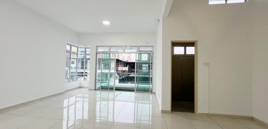 Kempas Utama – 2 Storey Cluster House – FOR SALE Kempas Utama – 2 Storey Cluster House – FOR SALE