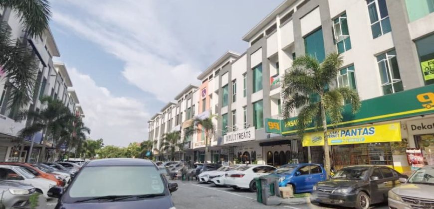 Larkin Jaya – 3 Storey Shoplot – FOR SALE