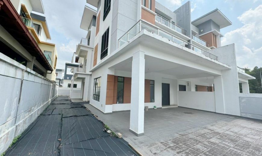 Taman Desa Tebrau – 3 Storey Semi Detached House – FOR SALE Taman Desa Tebrau – 3 Storey Semi Detached House – FOR SALE