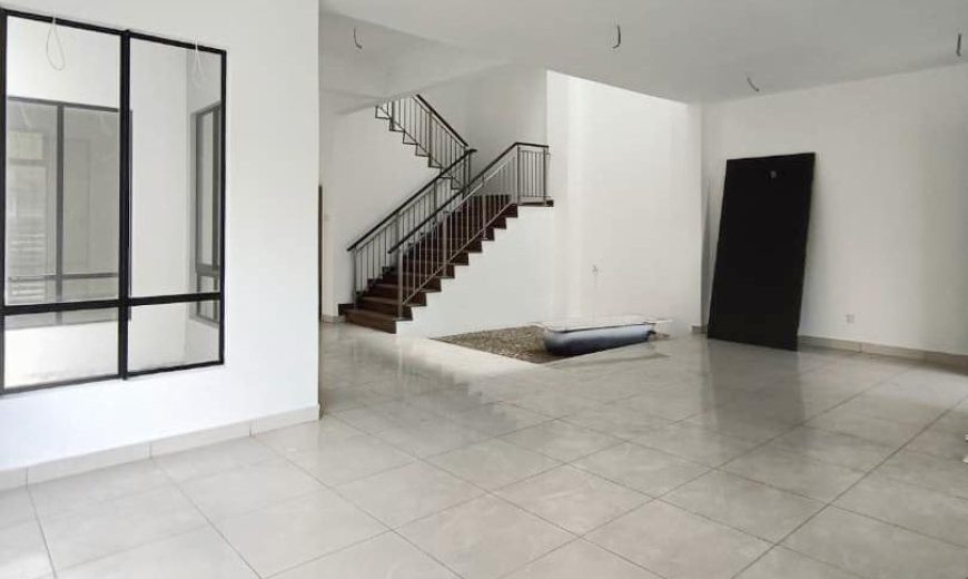 Taman Desa Tebrau – 3 Storey Semi Detached House – FOR SALE Taman Desa Tebrau – 3 Storey Semi Detached House – FOR SALE