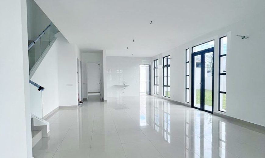 Setia Tropika – 2 Storey Corner Cluster House – FOR SALE Setia Tropika – 2 Storey Corner Cluster House – FOR SALE