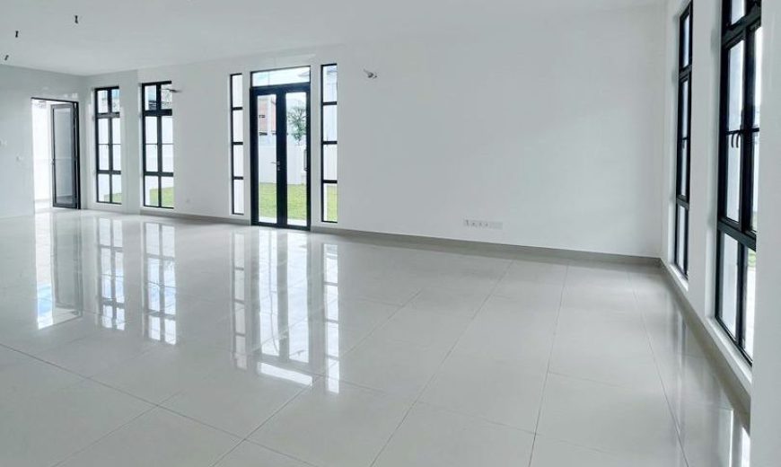 Setia Tropika – 2 Storey Corner Cluster House – FOR SALE Setia Tropika – 2 Storey Corner Cluster House – FOR SALE