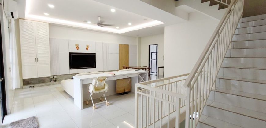 Eco Botanic – 3 Storey Terrace House – FOR SALE Eco Botanic – 3 Storey Terrace House – FOR SALE