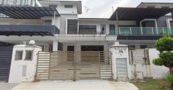 Taman Molek – 2 Storey Superlink House – FOR SALE Taman Molek – 2 Storey Superlink House – FOR SALE