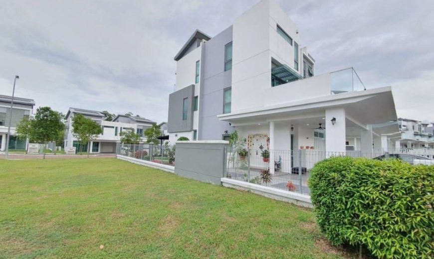 Sunway Lenang Heights – 3 Storey Corner Semi Detached House – FOR SALE Sunway Lenang Heights – 3 Storey Corner Semi Detached House – FOR SALE