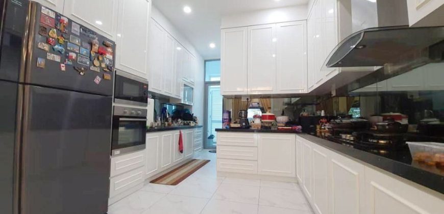 Sunway Lenang Heights – 3 Storey Corner Semi Detached House – FOR SALE Sunway Lenang Heights – 3 Storey Corner Semi Detached House – FOR SALE