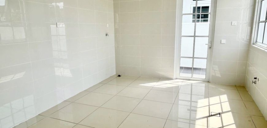 Eco Spring – 2 Storey End Lot Cluster House – FOR SALE Eco Spring – 2 Storey End Lot Cluster House – FOR SALE