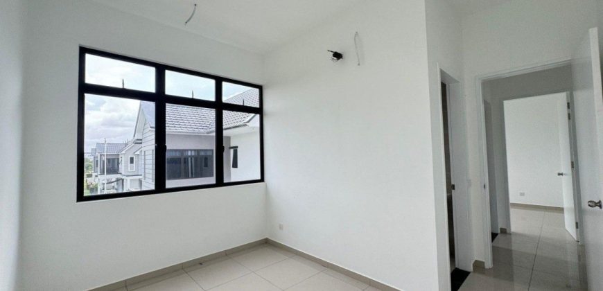 Eco Spring – 2 Storey End Lot Terrace House – FOR SALE