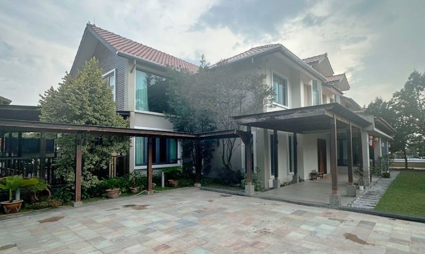 Impian Emas – 2 Storey Bungalow House – FOR SALE Impian Emas – 2 Storey Bungalow House – FOR SALE