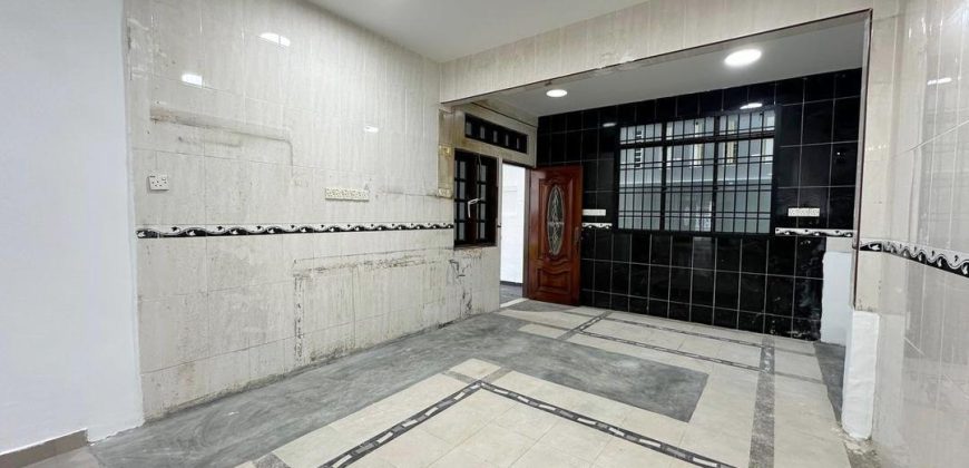 Impian Emas – 2 Storey Semi Detached House – FOR SALE Impian Emas – 2 Storey Semi Detached House – FOR SALE