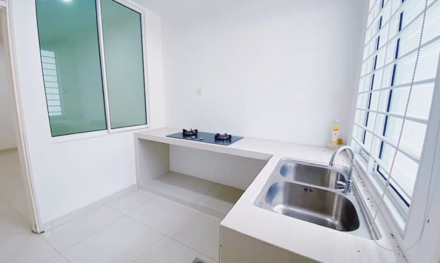 Taman Molek – 2 Storey Semi Detached House – FOR SALE Taman Molek – 2 Storey Semi Detached House – FOR SALE