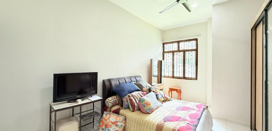 Park View @ Seri Alam – 3 Storey Semi Detached House – FOR SALE Park View @ Seri Alam – 3 Storey Semi Detached House – FOR SALE