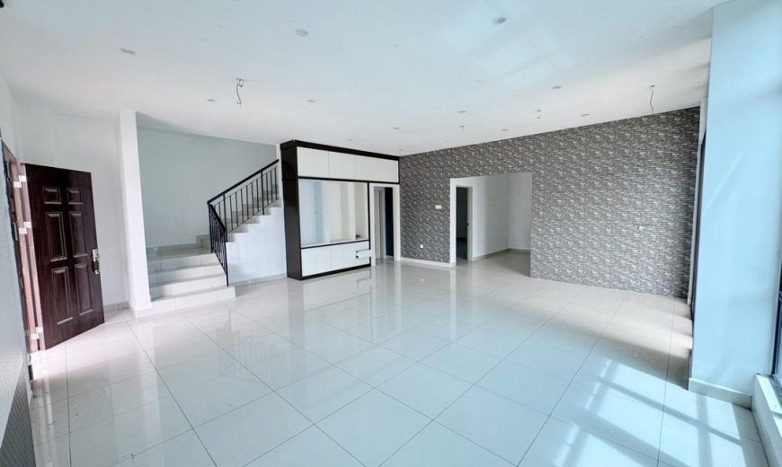 Taman Pulai Hijauan – 2 Storey Smei Detached House – FOR SALE Taman Pulai Hijauan – 2 Storey Smei Detached House – FOR SALE