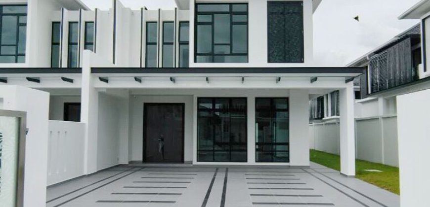 Setia Tropika – 2 Storey Semi Detached House – FOR SALE Setia Tropika – 2 Storey Semi Detached House – FOR SALE