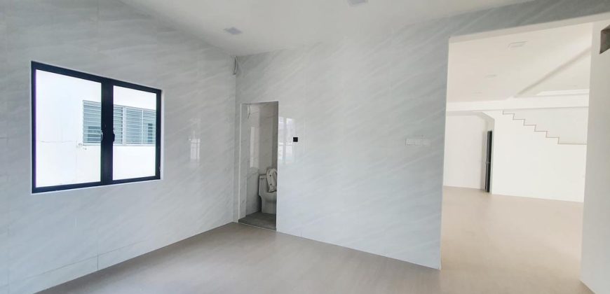 Setia Tropika – 2 Storey Corner Terrace House – FOR SALE Setia Tropika – 2 Storey Corner Terrace House – FOR SALE