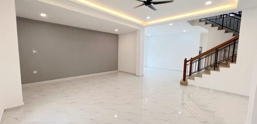 Taman Sri Pulai Perdana – 2 Storey Bungalow House – FOR SALE Taman Sri Pulai Perdana – 2 Storey Bungalow House – FOR SALE
