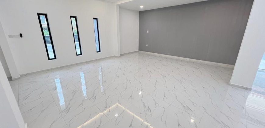 Taman Sri Pulai Perdana – 2 Storey Bungalow House – FOR SALE Taman Sri Pulai Perdana – 2 Storey Bungalow House – FOR SALE