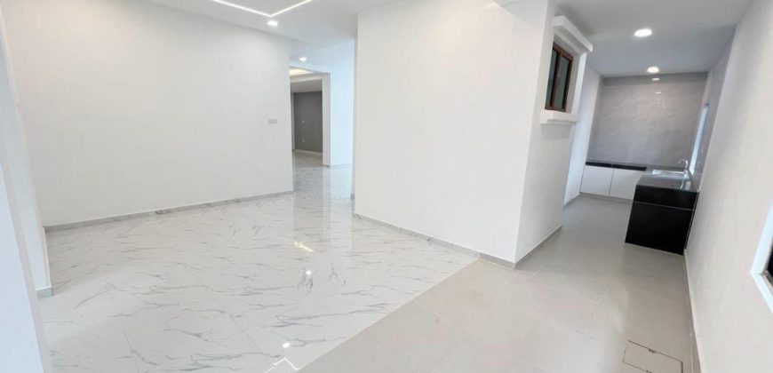 Taman Sri Pulai Perdana – 2 Storey Bungalow House – FOR SALE Taman Sri Pulai Perdana – 2 Storey Bungalow House – FOR SALE