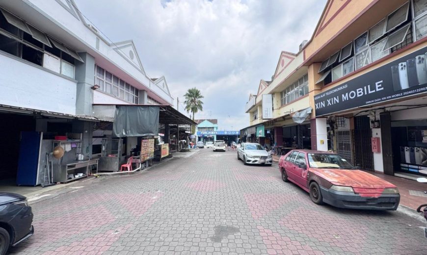 Taman Universiti – 2 Storey Shoplot – FOR SALE