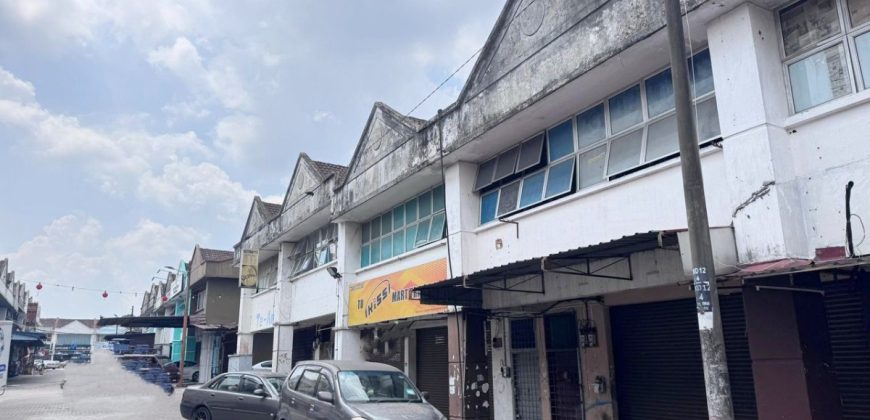 Taman Universiti – 2 Storey Shoplot – FOR SALE Taman Universiti – 2 Storey Shoplot – FOR SALE