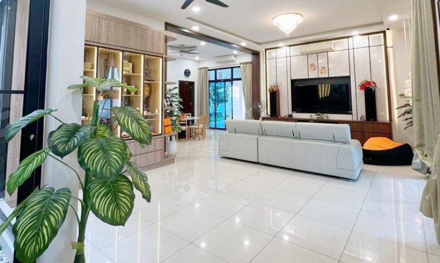 Bukit Indah – 2 Storey Semi Detached House – FOR SALE Bukit Indah – 2 Storey Semi Detached House – FOR SALE