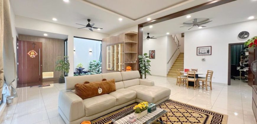 Bukit Indah – 2 Storey Semi Detached House – FOR SALE Bukit Indah – 2 Storey Semi Detached House – FOR SALE