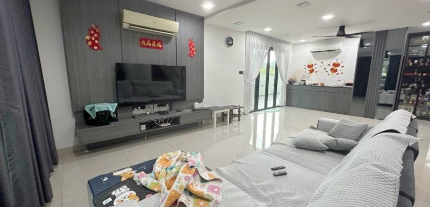 Nusa Idaman – 2 Storey Semi Detached House – FOR SALE Nusa Idaman – 2 Storey Semi Detached House – FOR SALE