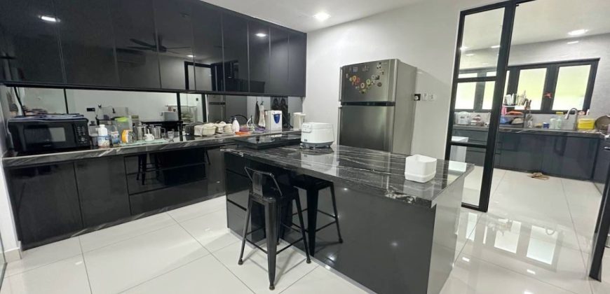 Nusa Idaman – 2 Storey Semi Detached House – FOR SALE Nusa Idaman – 2 Storey Semi Detached House – FOR SALE