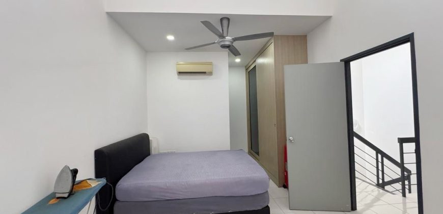 Setia Tropika – 2 Storey Terrace House – FOR SALE Setia Tropika – 2 Storey Terrace House – FOR SALE