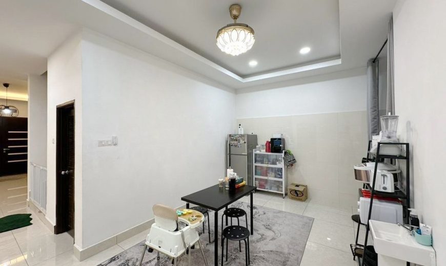 Taman Pulai Utama – 2 Storey Corner Semi Detached House – FOR SALE Taman Pulai Utama – 2 Storey Corner Semi Detached House – FOR SALE