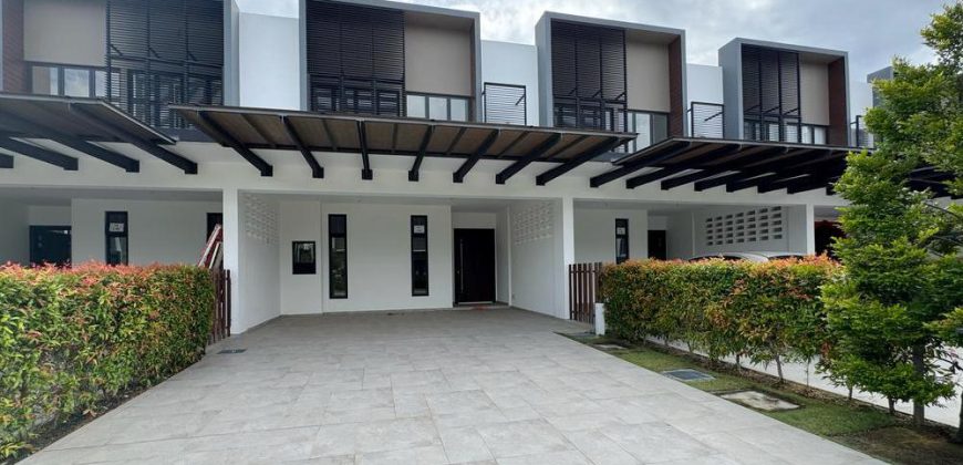 Senibong Cove – 3 Storey Terrace House – FOR SALE Senibong Cove – 3 Storey Terrace House – FOR SALE