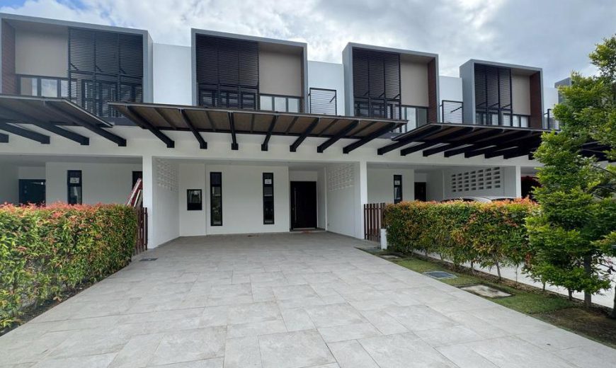 Senibong Cove – 3 Storey Terrace House – FOR SALE Senibong Cove – 3 Storey Terrace House – FOR SALE