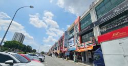 Bandar Uda Utama – 3 Storey End Lot Shoplot – FOR SALE