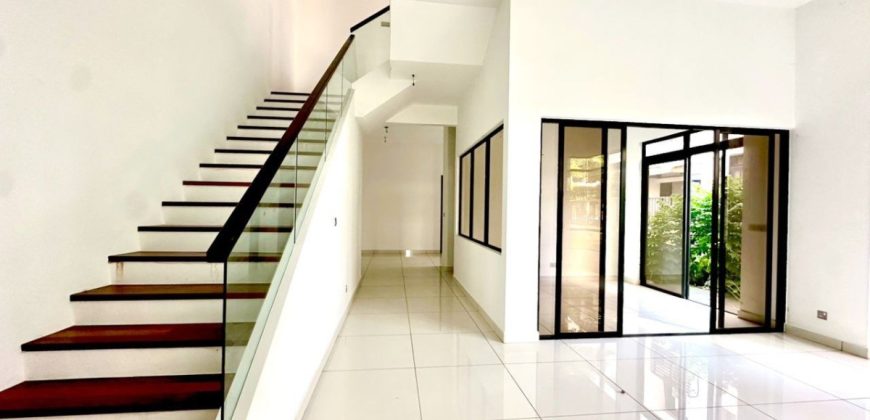 Horizon Hills – 2 Storey Cluster House – FOR SALE