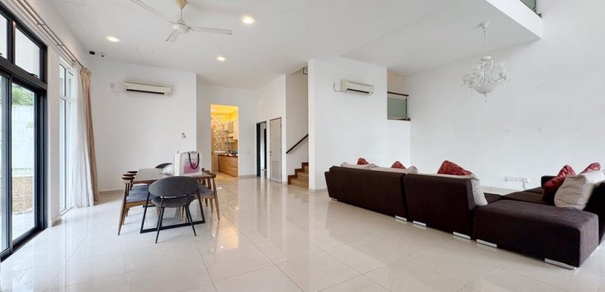 Fenix Villas @ Setia Tropika – 2 Storey End Lot Semi Detached House – FOR SALE