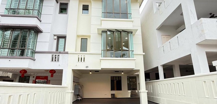 Impian Emas – 2.5 Storey Terrace House – FOR SALE Impian Emas – 2.5 Storey Terrace House – FOR SALE