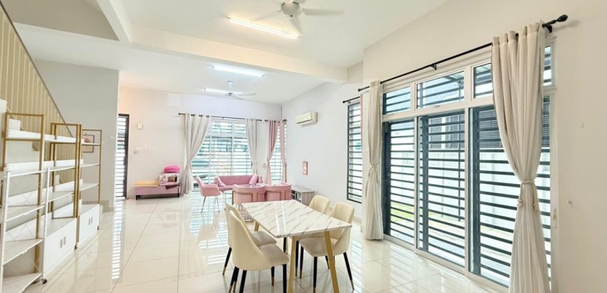 Nusa Sentral – 3 Storey Cluster House – FOR SALE Nusa Sentral – 3 Storey Cluster House – FOR SALE