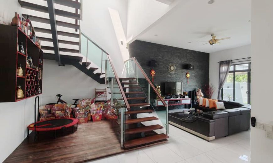 Taman Nusa Duta – 2 Storey Semi Detached House – FOR SALE Taman Nusa Duta – 2 Storey Semi Detached House – FOR SALE