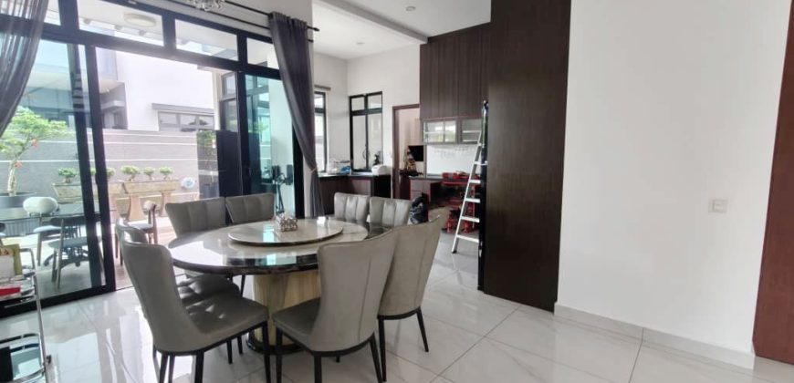 Taman Nusa Duta – 2 Storey Semi Detached House – FOR SALE