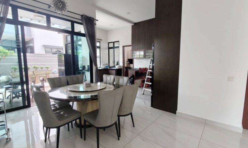 Taman Nusa Duta – 2 Storey Semi Detached House – FOR SALE Taman Nusa Duta – 2 Storey Semi Detached House – FOR SALE