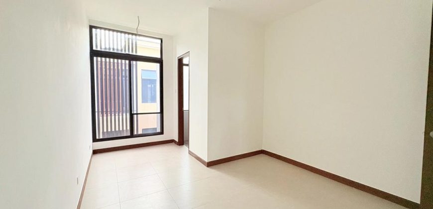 Aurora Resort Villas @ Iskandar Puteri – 2 Storey Superlink House – FOR SALE Aurora Resort Villas @ Iskandar Puteri – 2 Storey Superlink House – FOR SALE