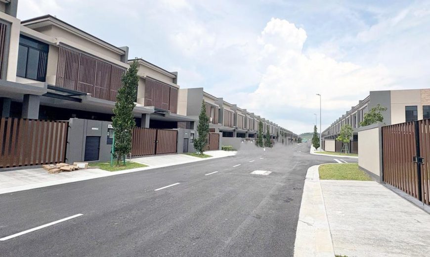 Aurora Resort Villas @ Iskandar Puteri – 2 Storey Superlink House – FOR SALE Aurora Resort Villas @ Iskandar Puteri – 2 Storey Superlink House – FOR SALE